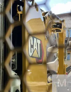 Мини-экскаватор Cat302